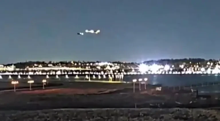 Novo vídeo mostra colisão entre avião e helicóptero militar nos EUA