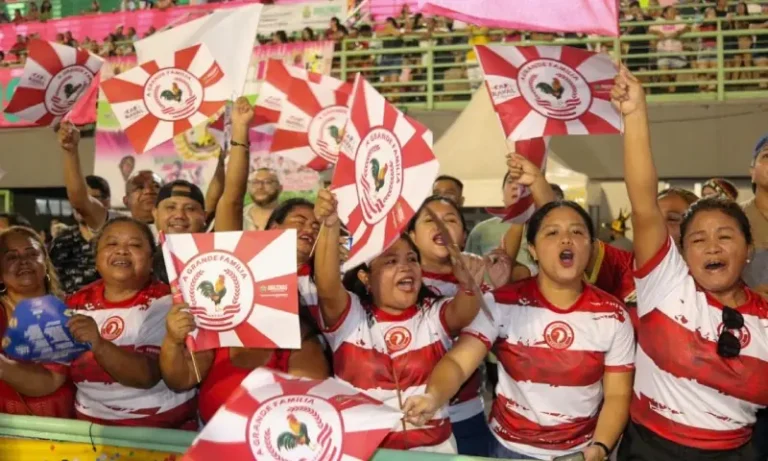 Quarenta anos de um reinado popular: Celebre o Jubileu da Família