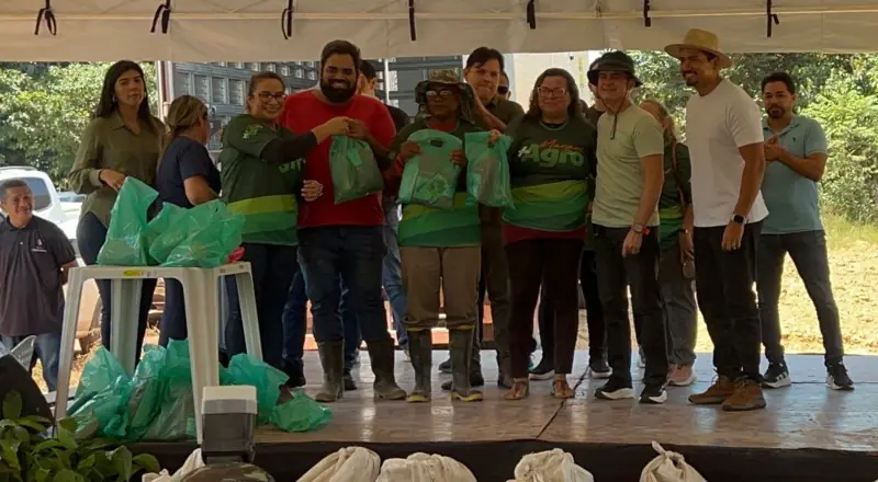 Prefeito David Almeida acompanha inovação no café em Manaus