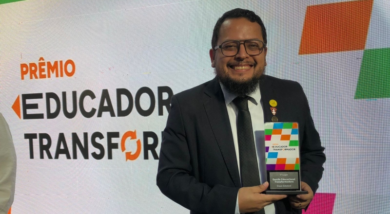 Diretor de escola da Prefeitura de Manaus vence Prêmio Educador Transformador