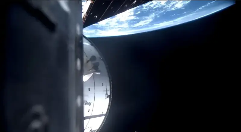 Artemis II: cápsula com astronautas inicia jornada para a Lua