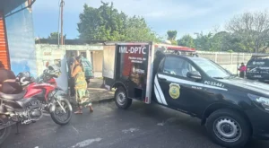 Idosa é morta a facadas durante assalto em casa em Manaus