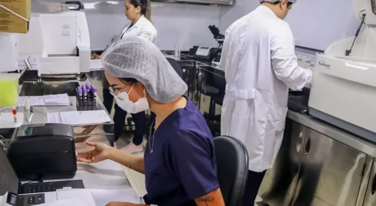 Barco Hospital São João XXIII atende em Tefé com qualidade e conforto