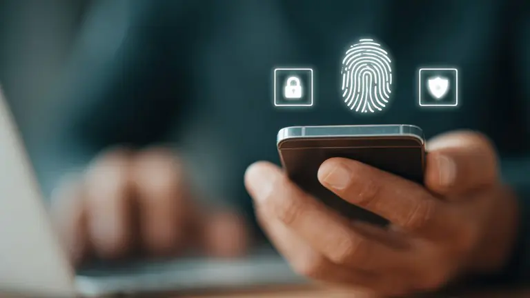 Biometria passa a ser obrigatória para Bolsa Família e INSS a partir de maio: entenda as novas regras.