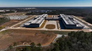 Ameaça tecnológica: como a IA afeta recursos hídricos na Flórida