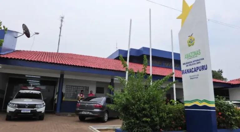 Foragido tenta fugir ao ver viatura e é preso em Manacapuru