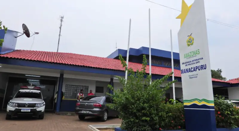 Foragido tenta fugir ao ver viatura e é preso em Manacapuru