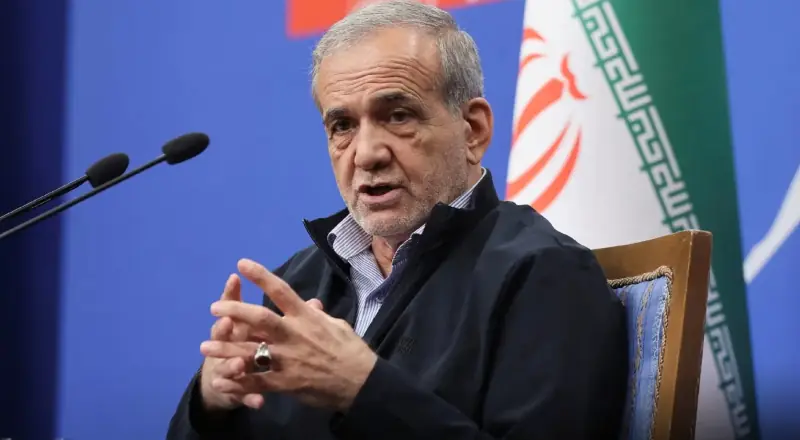 Presidente do Irã acusa EUA de quebrar cessar-fogo no Golfo