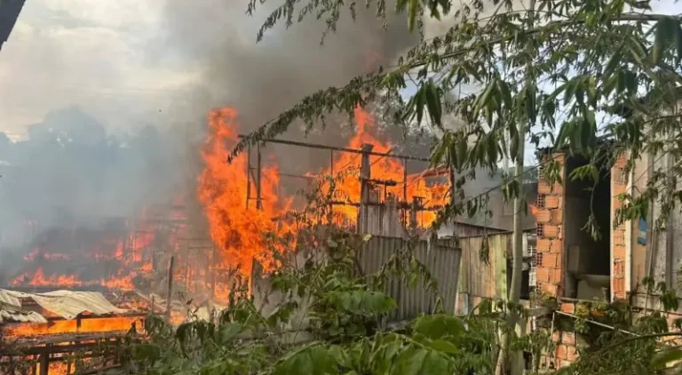 Saiba como ajudar famílias que perderam tudo em incêndio em Manaus