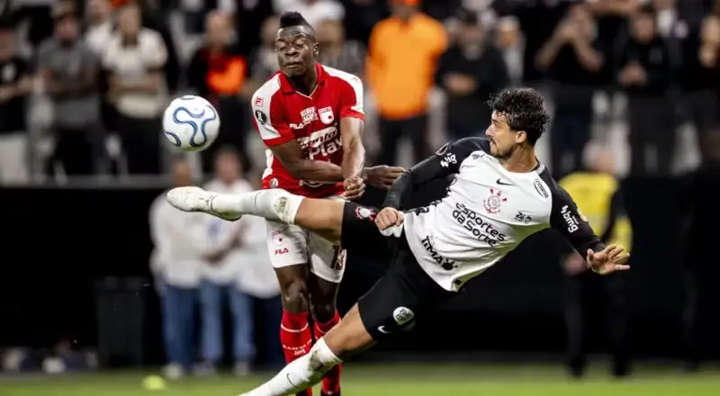 Corinthians enfrenta Independiente Santa Fé pela Libertadores hoje