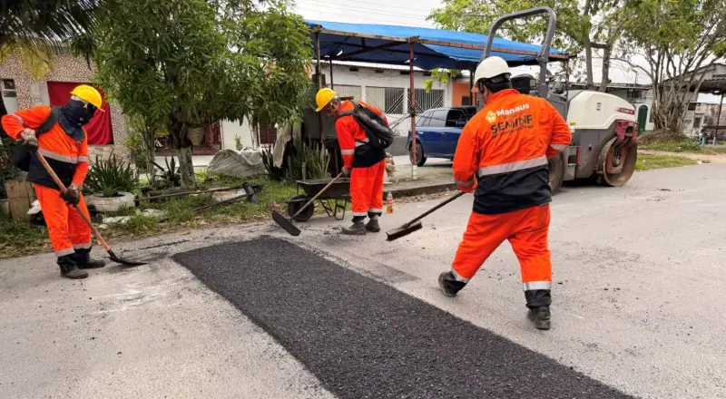 Prefeitura de Manaus intensifica operação ‘Tapa-Buracos’ para melhorar ruas