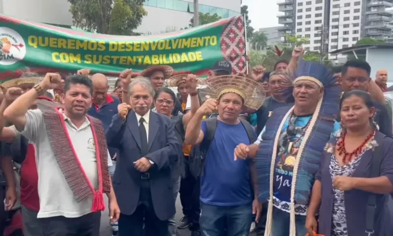 Lideranças indígenas Mura protestam em Manaus por direitos e voz