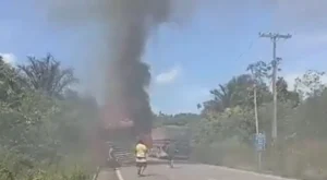 Carreta pega fogo, provoca bloqueio total na BR-174 e mais
