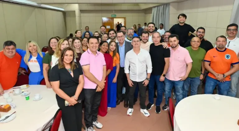 Eleições 2026: Augusto Cury busca mudança com apoio no AM