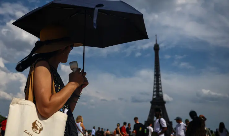 Onda de calor faz vítimas na França e provoca alerta de crise
