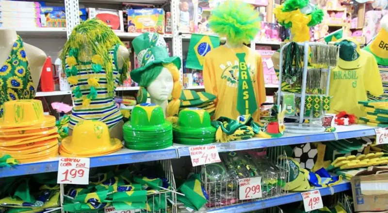 Paixão pelo futebol deve render R$ 4,3 bilhões ao varejo brasileiro