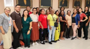 Câmara Municipal recebe idosos e incentiva participação cidadã