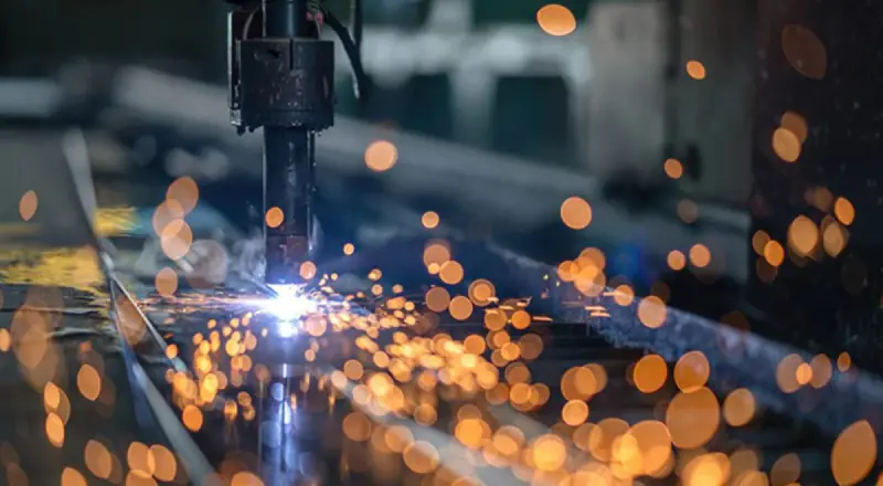 Indústria brasileira soma 8,7 milhões de empregos e R$ 6,8 trilhões em vendas