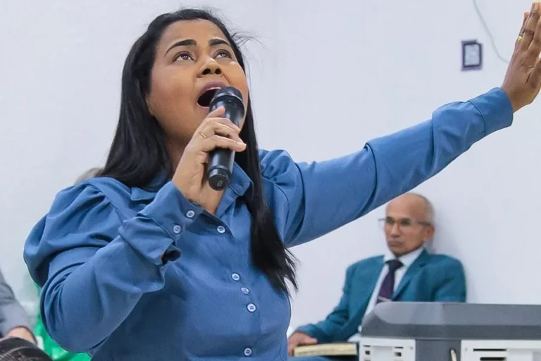 Ana Clézia, cantora gospel falecida aos 38 anos, sua história