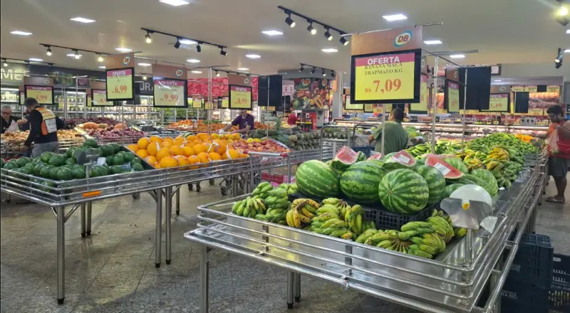Nutricionista do Grupo DB orienta sobre alimentação infantil no calor