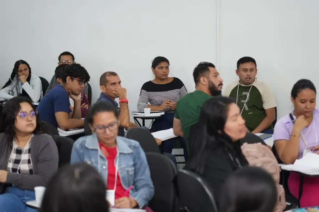 Trilha da Tecnologia abre vagas para capacitação em IA e web