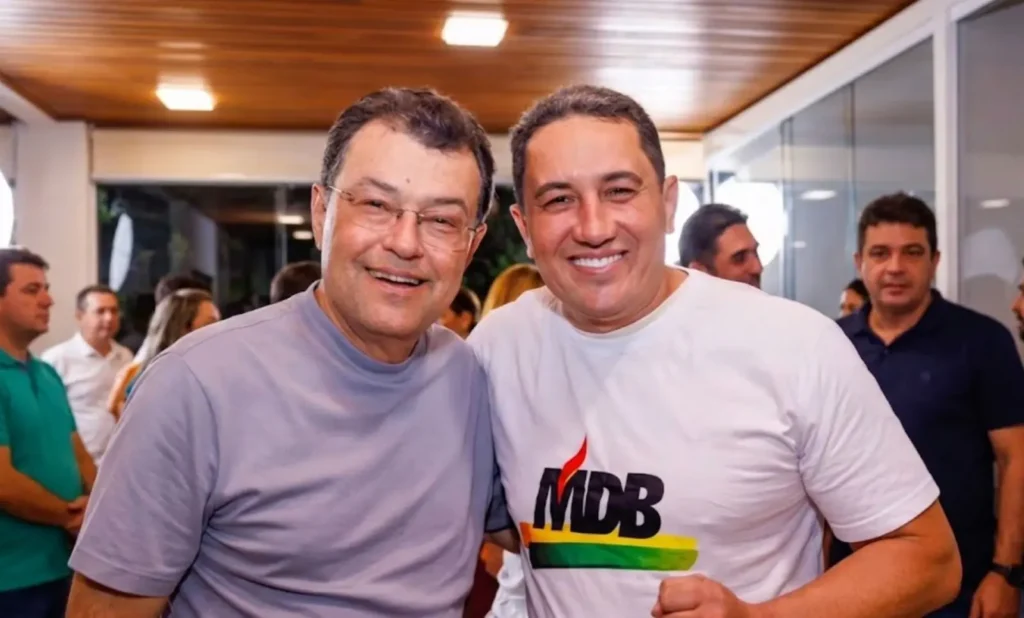 Simão Peixoto marca presença em encontro do MDB e destaca união