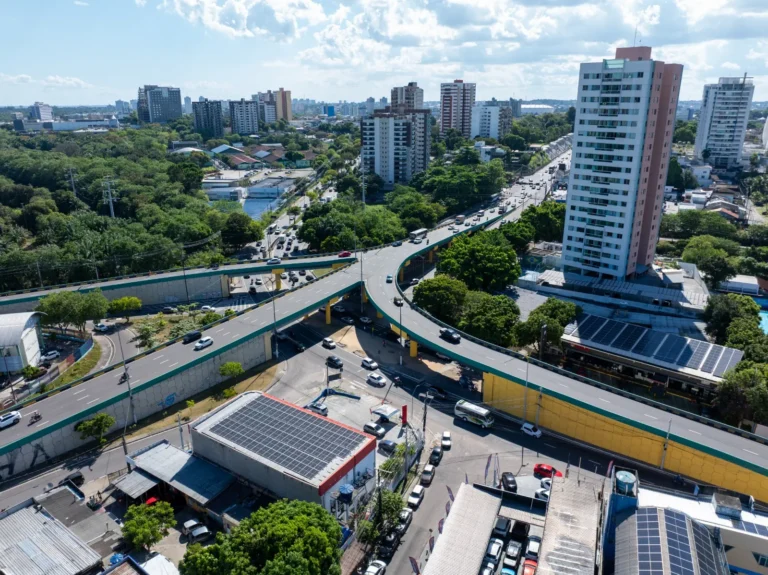 Prefeito Renato Junior afirma que reforma de 10 complexos viários revitalizará Manaus