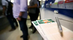 Mega-Sena acumula e pode pagar R$ 70 milhões no próximo sorteio