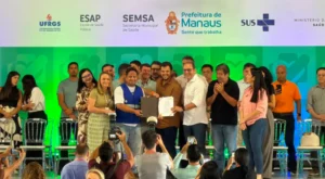 Prefeito Renato Junior sanciona novo Plano de Cargos e Carreiras para servidores da Semsa
