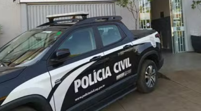 Absurdo! Mãe flagra padrasto em situação alarmante com filha