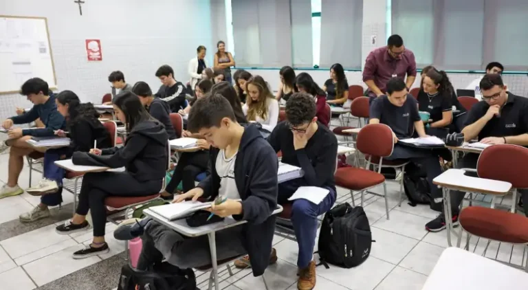 Prouni: pré-selecionados devem comprovar informações até 14/10